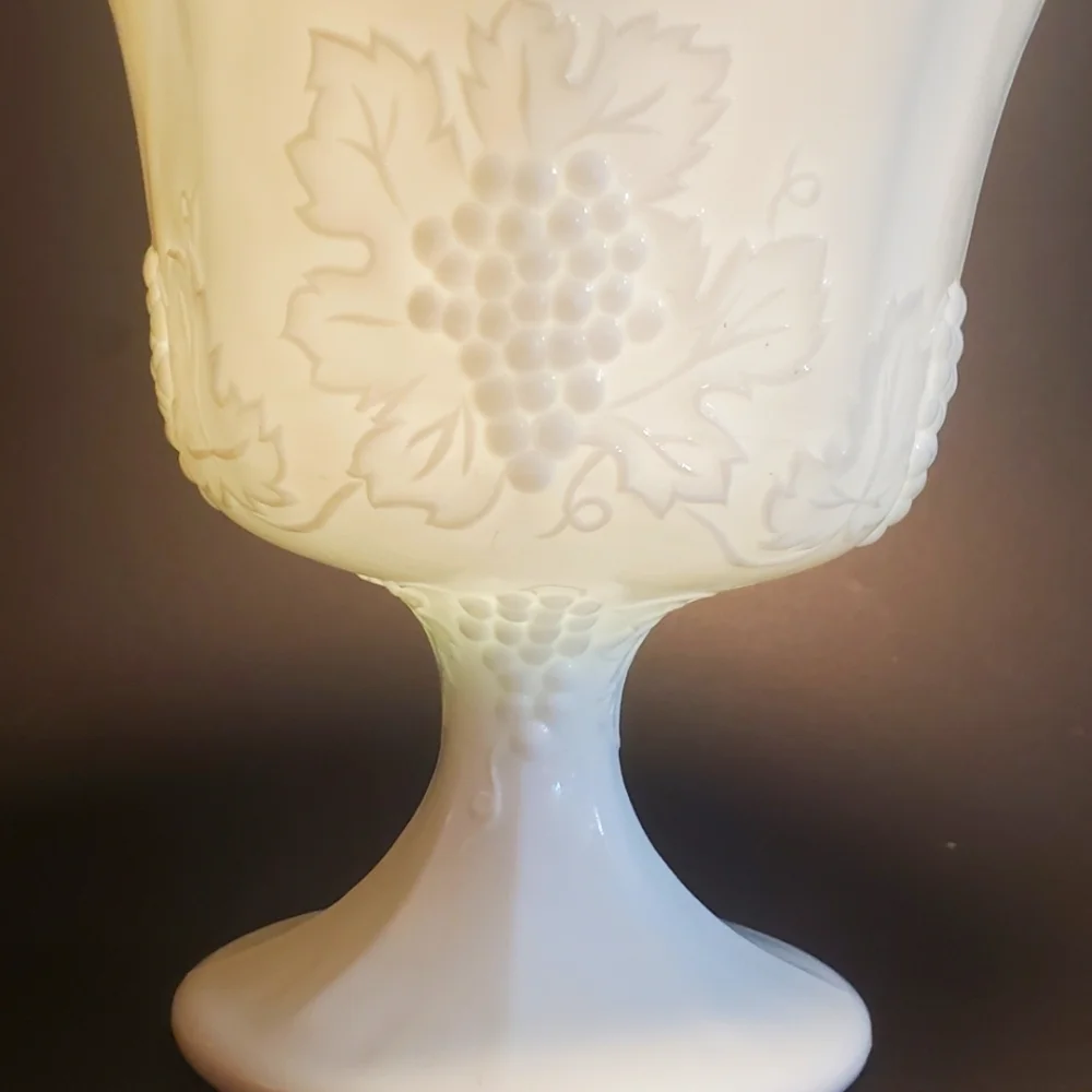 Indiana Glass Vintage White Milk Glass Pedestal Bowl Vase Compote Harvest Grape